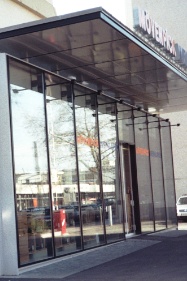 Mövenpick Hanauer Landstrasse in Frankfurt Fassade 2